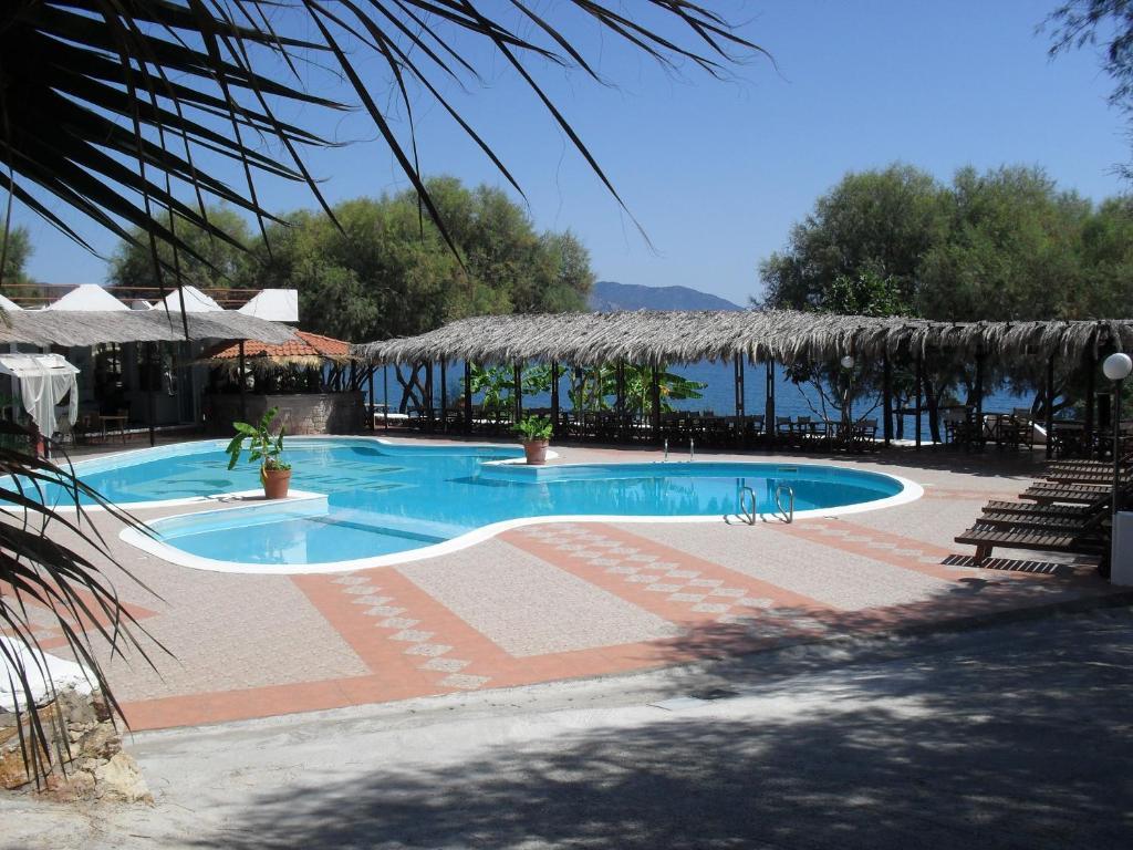 Villa Pouloudia Ватера Экстерьер фото